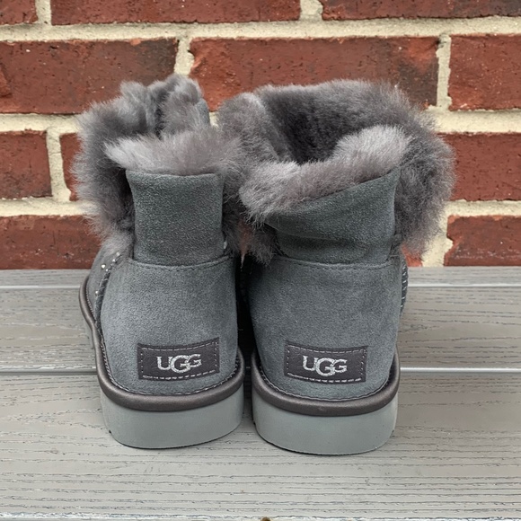 New UGG Mini Boot with Silver Studs - Picture 4 of 15